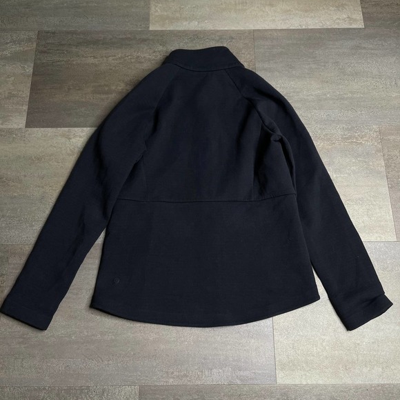 SOLD  Lululemon Going Places Jacket 6 - Picture 4 of 5
